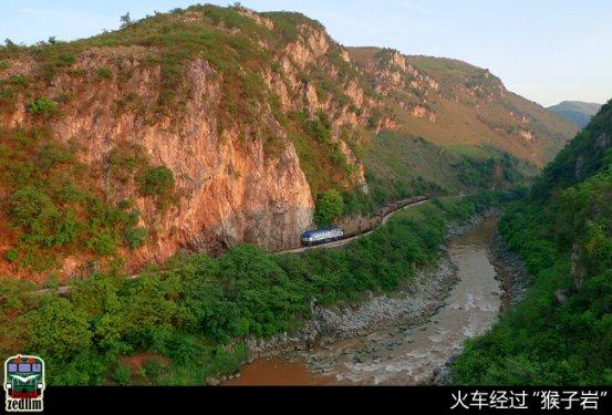 瞰江西!雪后山村现沃野良田美景